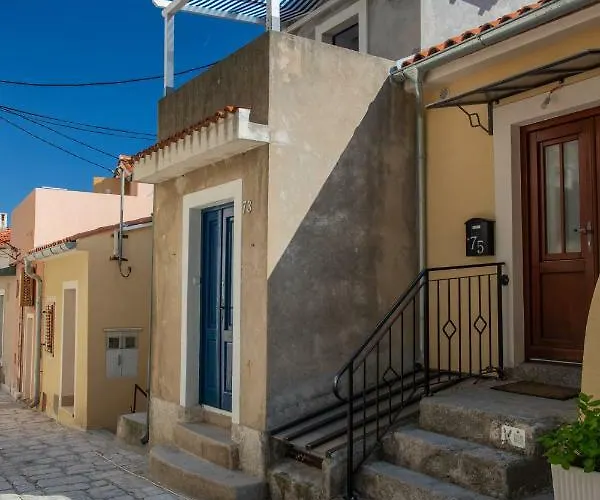 Appartement Little House In
